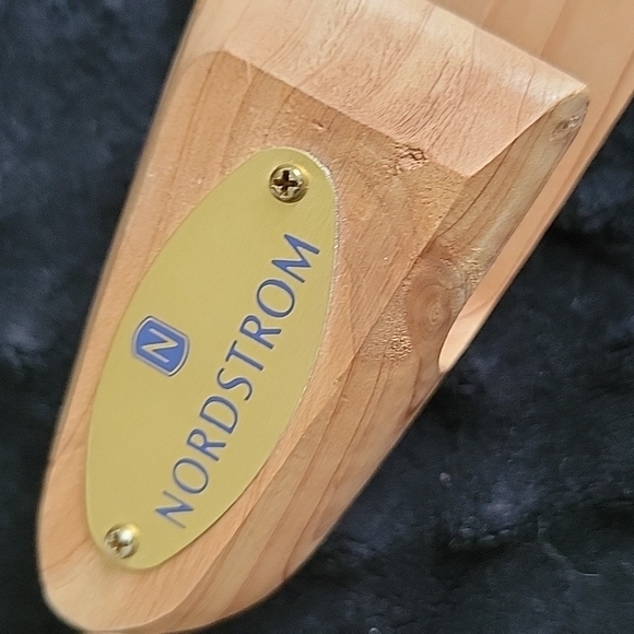 NORDSTROM Cedar wood Shoe Trees sz XL - Picture 2 of 4